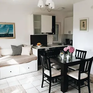 Paklenica Apartment